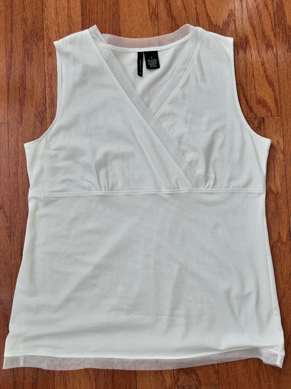 New Direction White Sleeveless Top With Tulle Trim, Size L